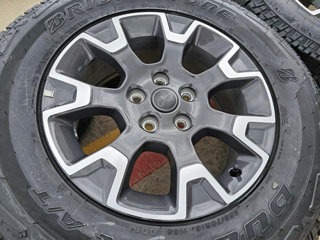 18" Jeep Wrangler Gladiator OEM 9330 wheels rims Grand Cherokee 2024 2025 NEW Texas Truck Tire
