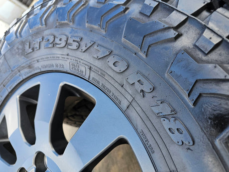 18" Toyota Land Cruiser OEM TRD wheels rims 95952 Tundra Sequoia TOYO R/T Texas Truck Tire