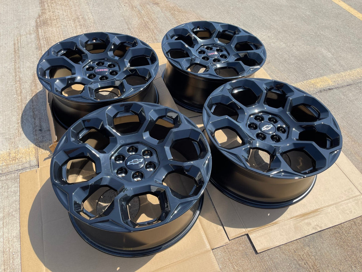 24" GMC Yukon Sierra Tahoe Cadillac Escalade V OEM wheels rims 2025 2026 NEW Texas Truck Tire