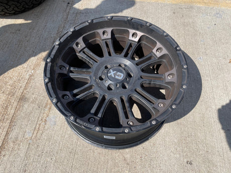 (1) 22x10 22" XD 829 Ford F-150 Expedition rim wheel -18 6x135 Texas Truck Tire