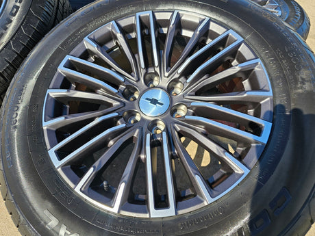 20" Chevy Silverado Tahoe GMC Sierra Yukon OEM wheels rims 2025 2026 NEW Texas Truck Tire