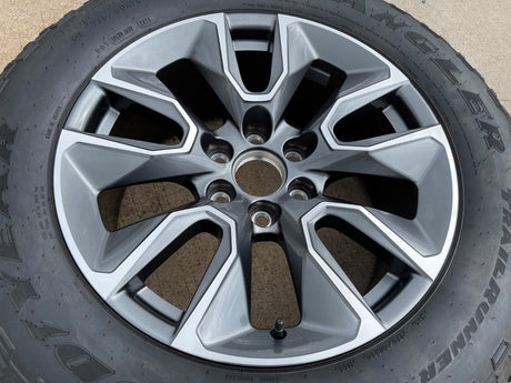 20" Chevy Silverado 1500 Tahoe Suburban OEM 5915 5916 wheel rim tire spare Texas Truck Tire