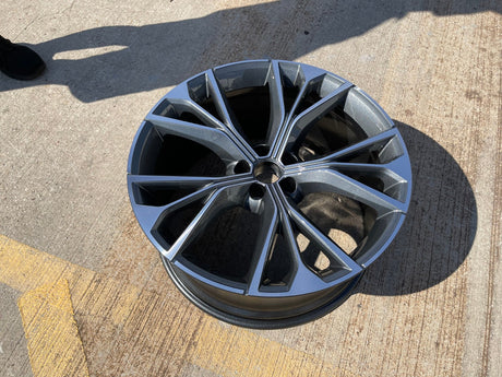 21" 21x10 Audi Q8 OEM 59102 wheel rim Q7 4M8601025S 2021 2022 2023 2024 2025 Texas Truck Tire