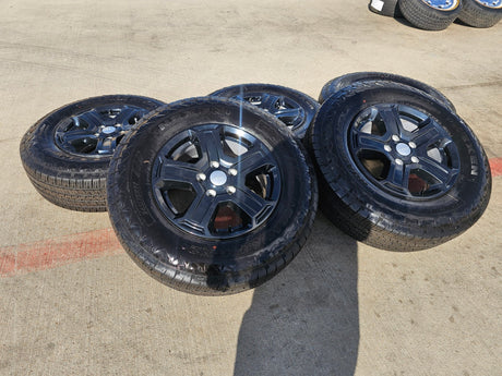 17" Jeep Wrangler Rubicon OEM wheels rims 9216 Gladiator tires NEXEN NEW Texas Truck Tire