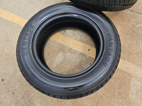 (1) 275/60/20 Vantage SUV tire 115H Texas Truck Tire