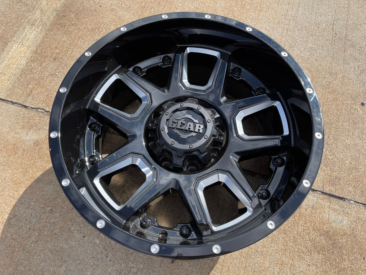 (1) 20x10 Gear Off Road 743BM Armor wheel rim 8x165 Chevy GMC Ram 2500 3500 NEW Texas Truck Tire
