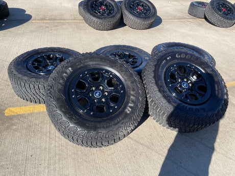 17" Ford Bronco SASQUATCH wheels rims BEADLOCK 10388 Ranger GOODYEAR M/T Texas Truck Tire