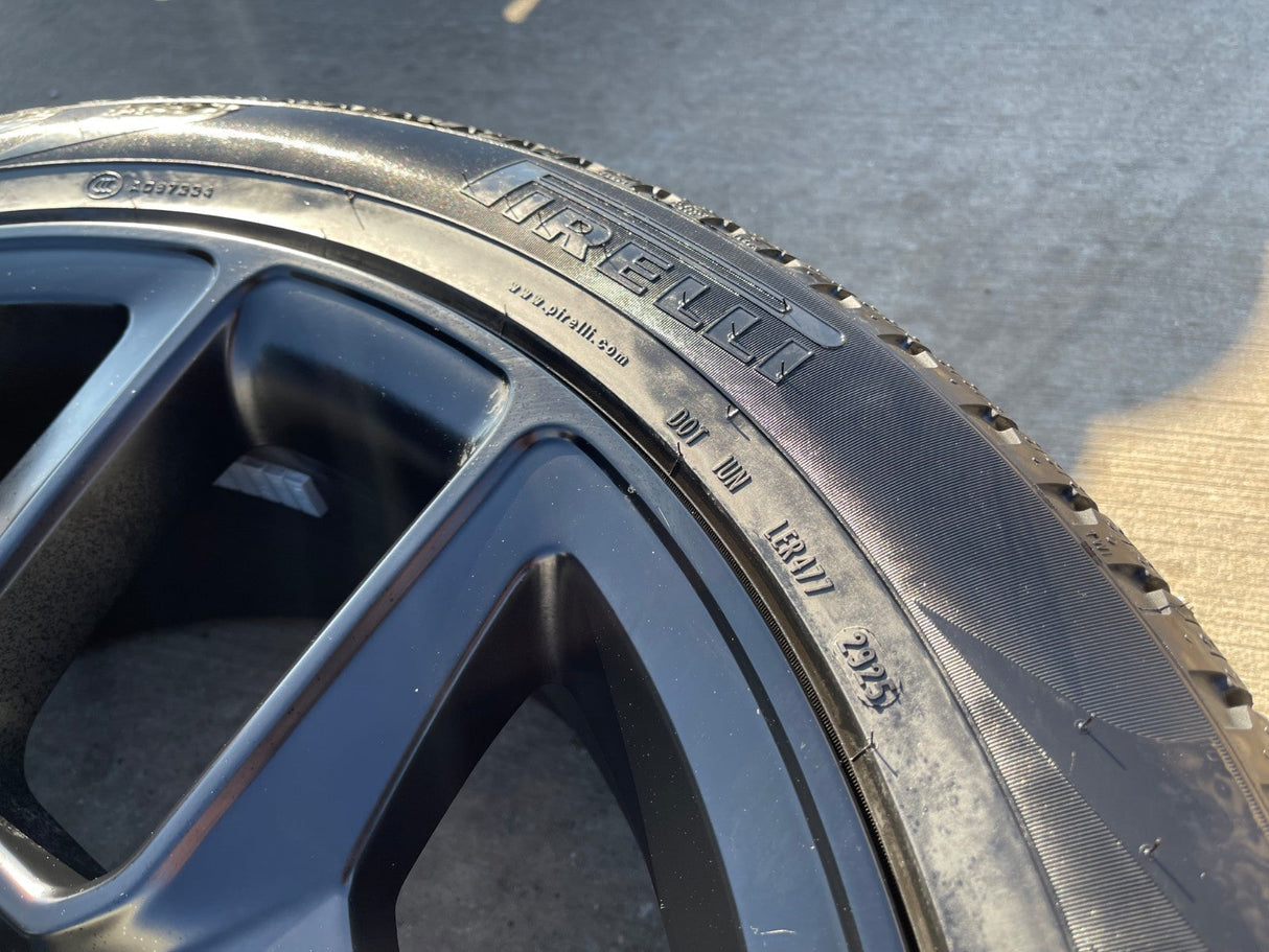 22" Dodge Ram 1500 OEM LIMITED Laramie wheels rims black 2725 2684 PIRELLI NEW Texas Truck Tire