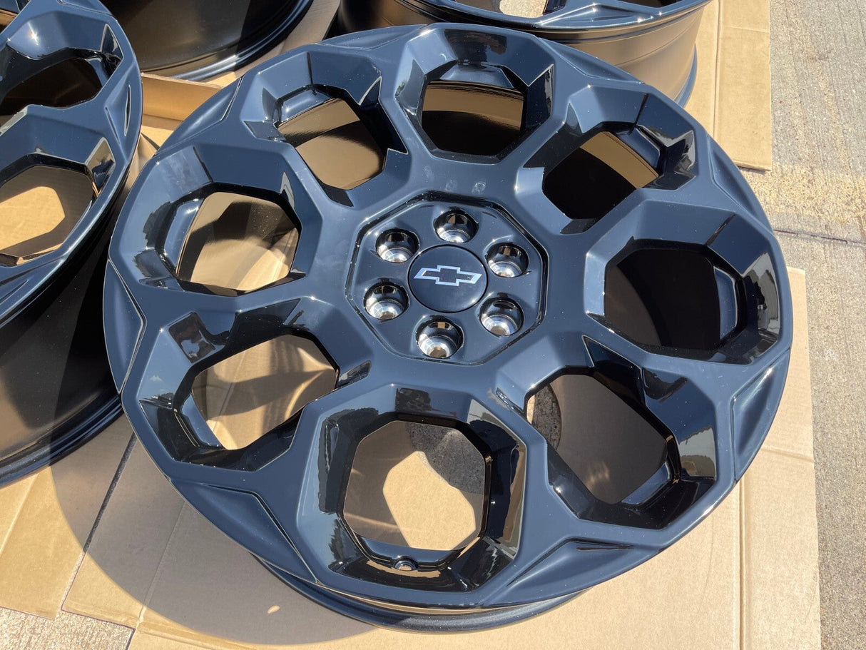 24" GMC Yukon Sierra Tahoe Cadillac Escalade V OEM wheels rims 2025 2026 NEW Texas Truck Tire