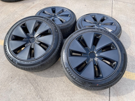 18" Tesla Model 3 OEM Photon 95910 wheels rims 2024 2025 2026 2027 NEW MICHELIN Texas Truck Tire