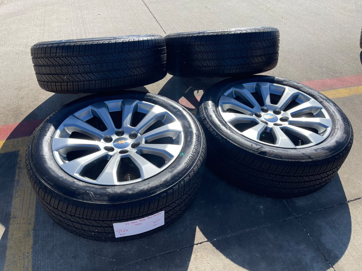22" Chevy Silverado High Country OEM 5922 wheels rims Tahoe 2024 2025 2026 NEW Texas Truck Tire