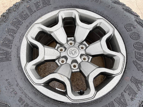 18" Dodge Ram 1500 TRX RHO Gray OEM 66002 wheel rim TERRITORY A/T 35" Texas Truck Tire
