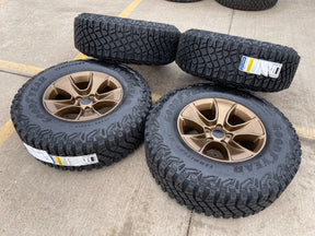 17" Jeep Wrangler Rubicon OEM 96226 wheels rims Gladiator GOODYEAR  A/T 33" NEW Texas Truck Tire
