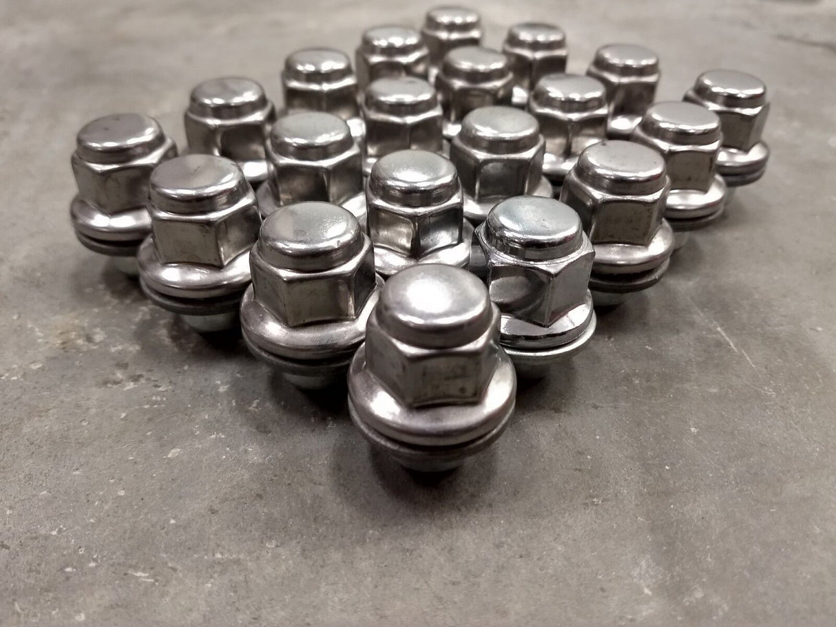 (20) OEM Toyota Camry lug nuts polished 12x1.5 Avalon Corolla Rav-4 Lexus RX350 Texas Truck Tire