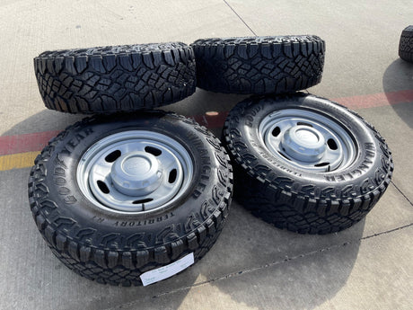 17" Ford F-250 F-350 OEM 3828 wheels rims tires GOODYEAR TERRITORY A/T 33" NEW Texas Truck Tire