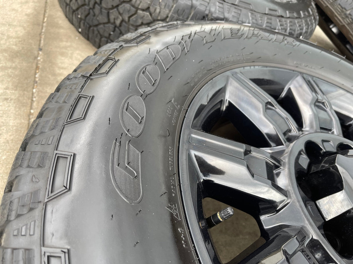 20" GMC Sierra DENALI 2500 3500 OEM 14137 5963 wheels rims Silverado tires A/T Texas Truck Tire