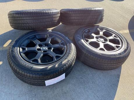 18" Toyota RAV4 Lexus NX200T NX Turbo OEM wheels rims 75261 Camry Avalon NEW Texas Truck Tire
