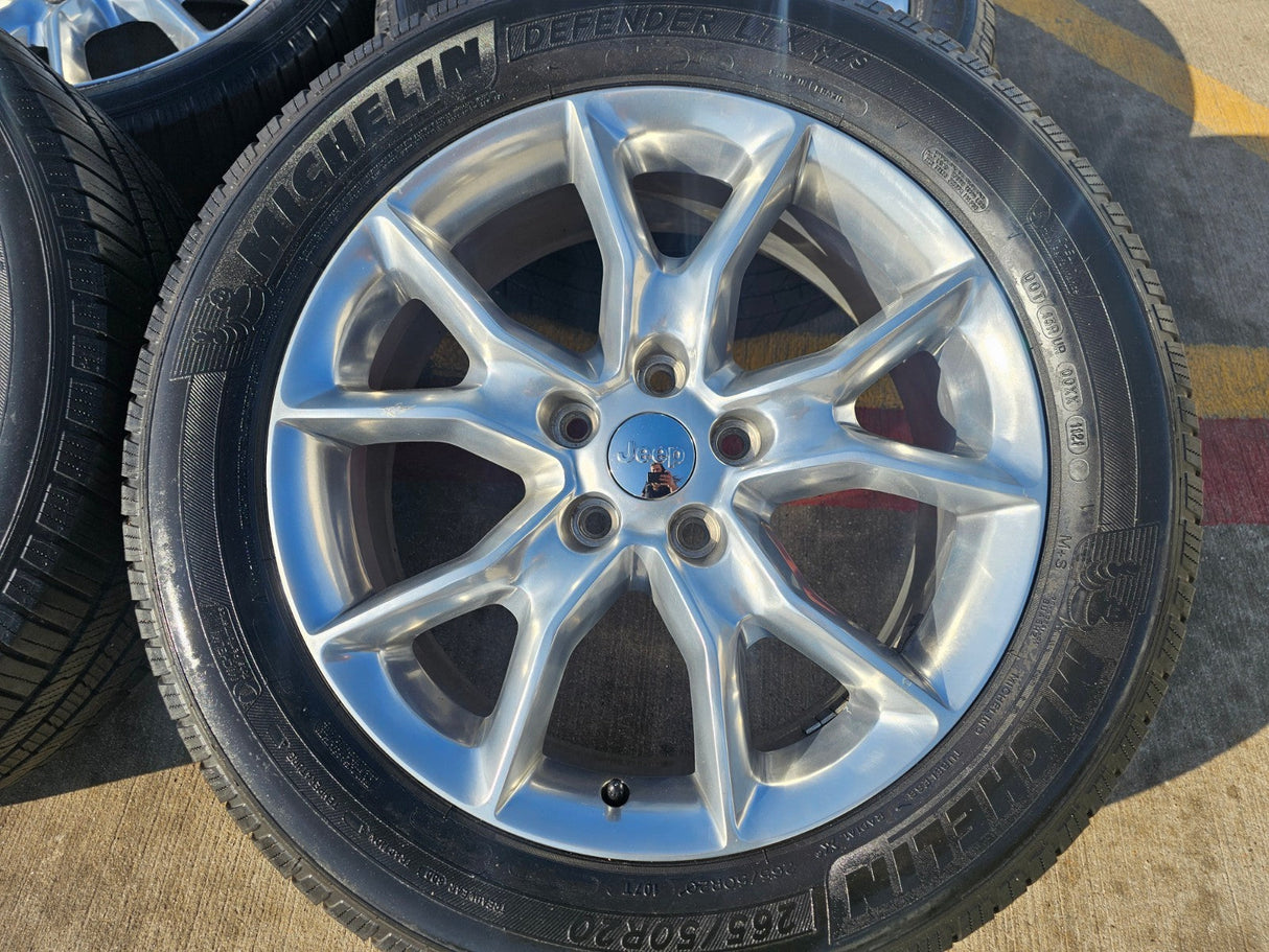 20" Jeep Grand Cherokee OEM wheels rims 9138 Dodge Durango tires MICHELIN Texas Truck Tire