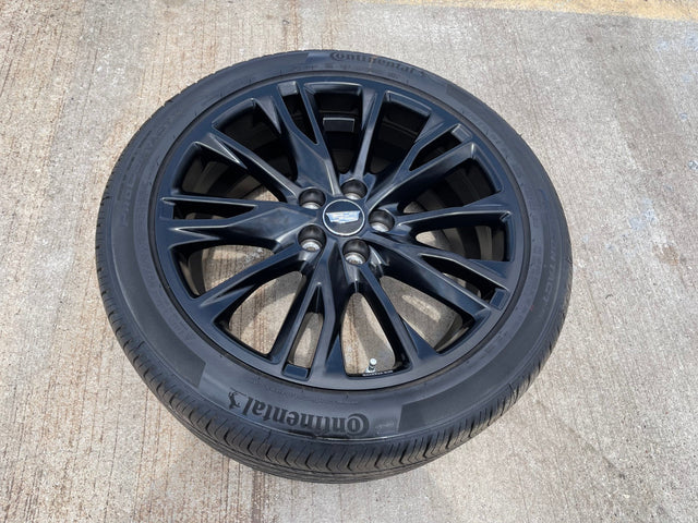 20" Cadillac XT4 OEM black wheel rim tire 2023 2024 2025 2026 NEW Texas Truck Tire
