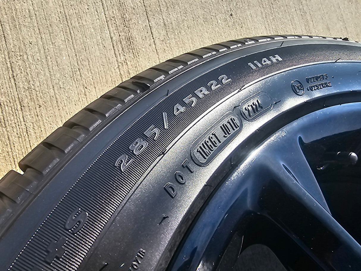 22" Cadillac Escalade black OEM 4804 wheels rims Chevy GMC tires NEW Texas Truck Tire