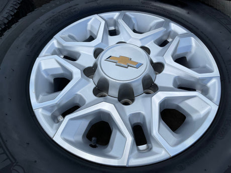 18" Chevy Silverado 2500 3500 OEM 5959 wheels rims MICHELIN LTX A/T2 Texas Truck Tire