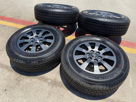 18" Toyota Land Cruiser OEM TRD wheels rims 95952 Tundra Sequoia MICHELIN NEW Texas Truck Tire