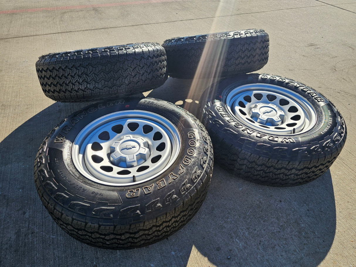 17" Chevy Colorado OEM wheels rims Silverado 8130 Canyon 2025 2026 NEW GOODYEAR Texas Truck Tire
