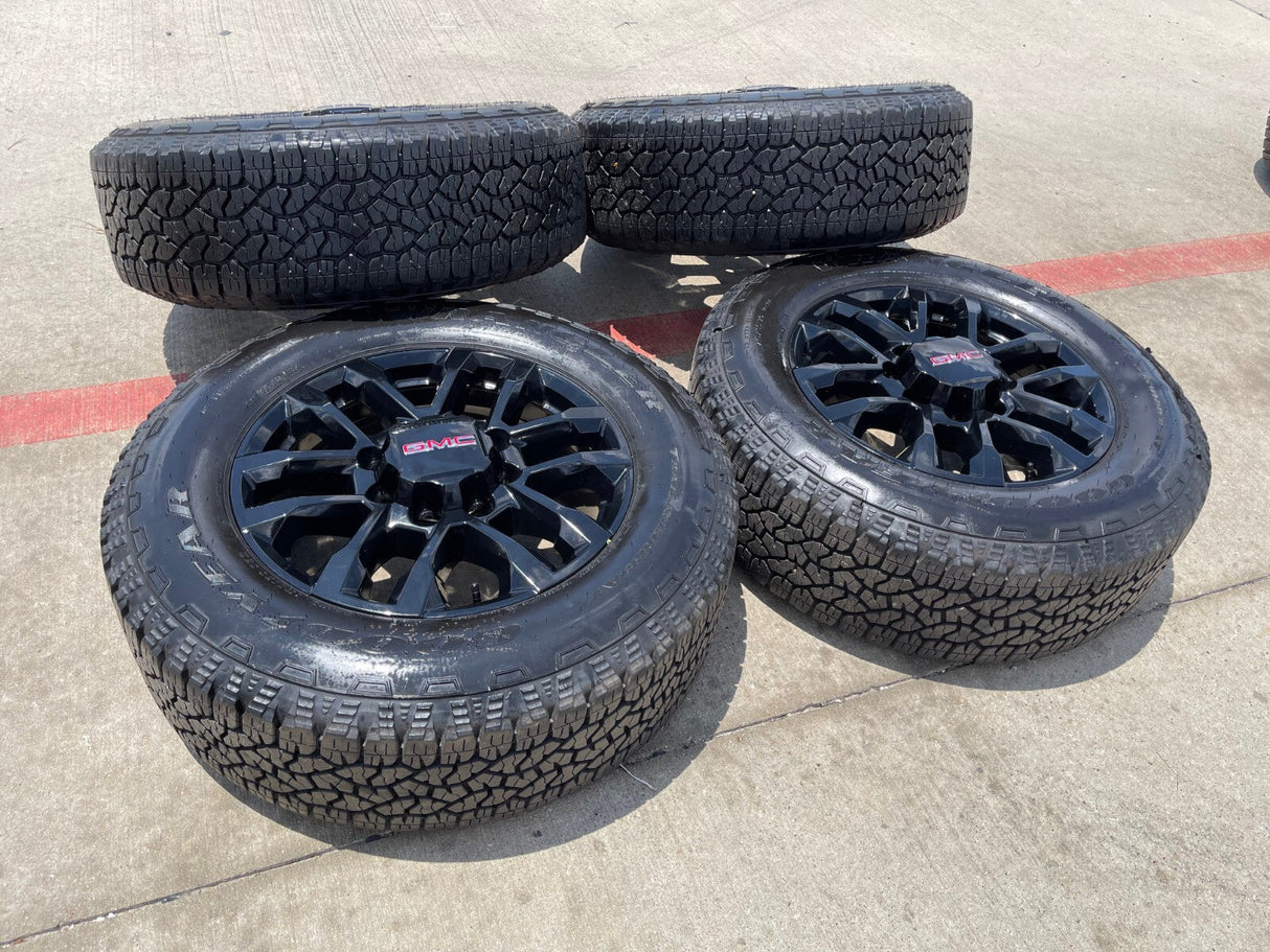 20" GMC AT4 Chevy Silverado Trail Boss 2500 OEM 94030 wheels rims 2025 2026 NEW Texas Truck Tire