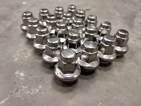 20) 14x1.5 OEM Toyota Tundra lug nuts washer polished LX570 Sequoia Land Cruiser Texas Truck Tire