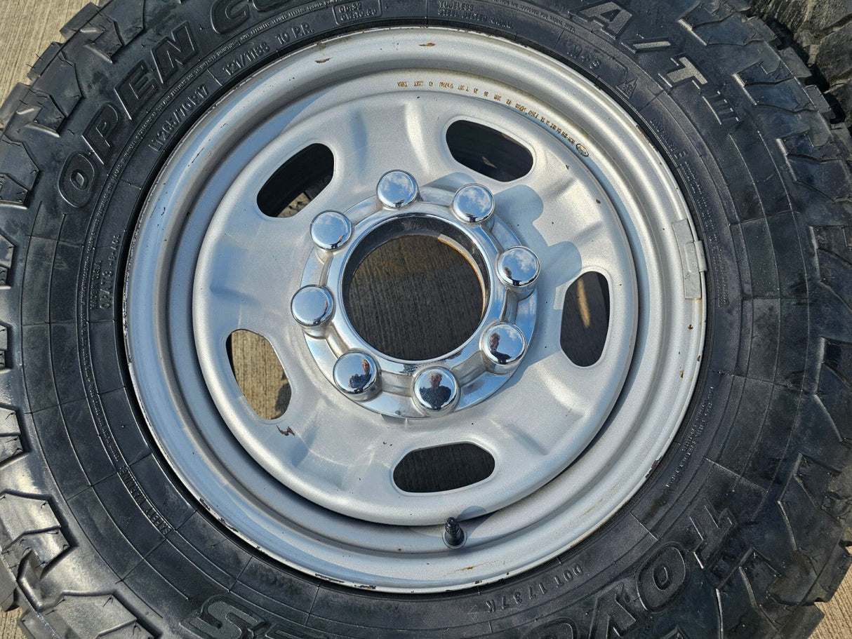 17" Ford F-250 F-350 OEM 3828 wheels rims tires 2022 2023 2024 2025 TOYO A/T3 Texas Truck Tire
