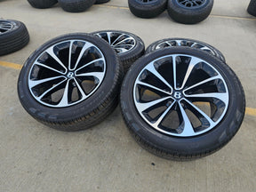 21" Bentley Bentayga OEM wheels rims black Mulliner Continental Flying Spur GT Texas Truck Tire