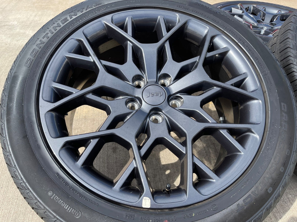 21" Jeep Grand Cherokee L OEM wheels rims 9291 Durango tires CONTINENTAL Texas Truck Tire