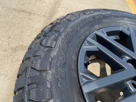 18" Lexus GX550 LX600 Toyota Tundra TRD OEM wheels rims 75281 Sequoia 2026 NEW Texas Truck Tire