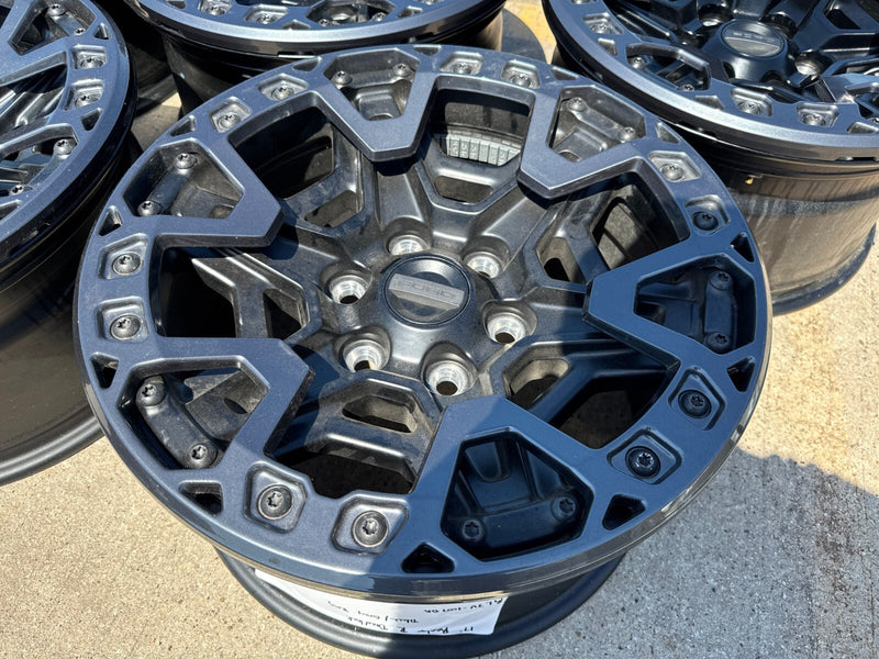17" Ford F-150 Raptor R OEM BEADLOCK rims wheels 2024 2025 2026 2027 NEW Texas Truck Tire