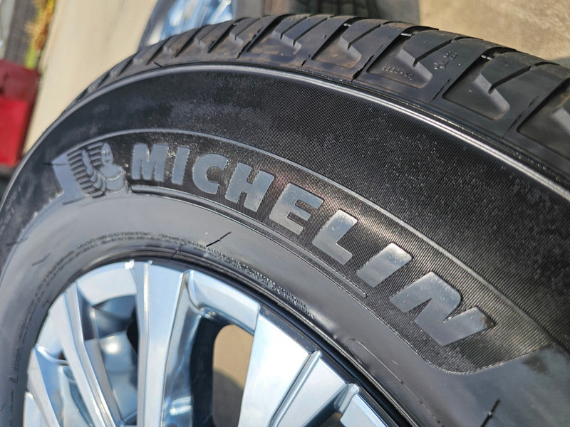 18" Toyota Tacoma LIMITED OEM chrome wheels rims 4260 4Runner 2025 MICHELIN NEW Texas Truck Tire
