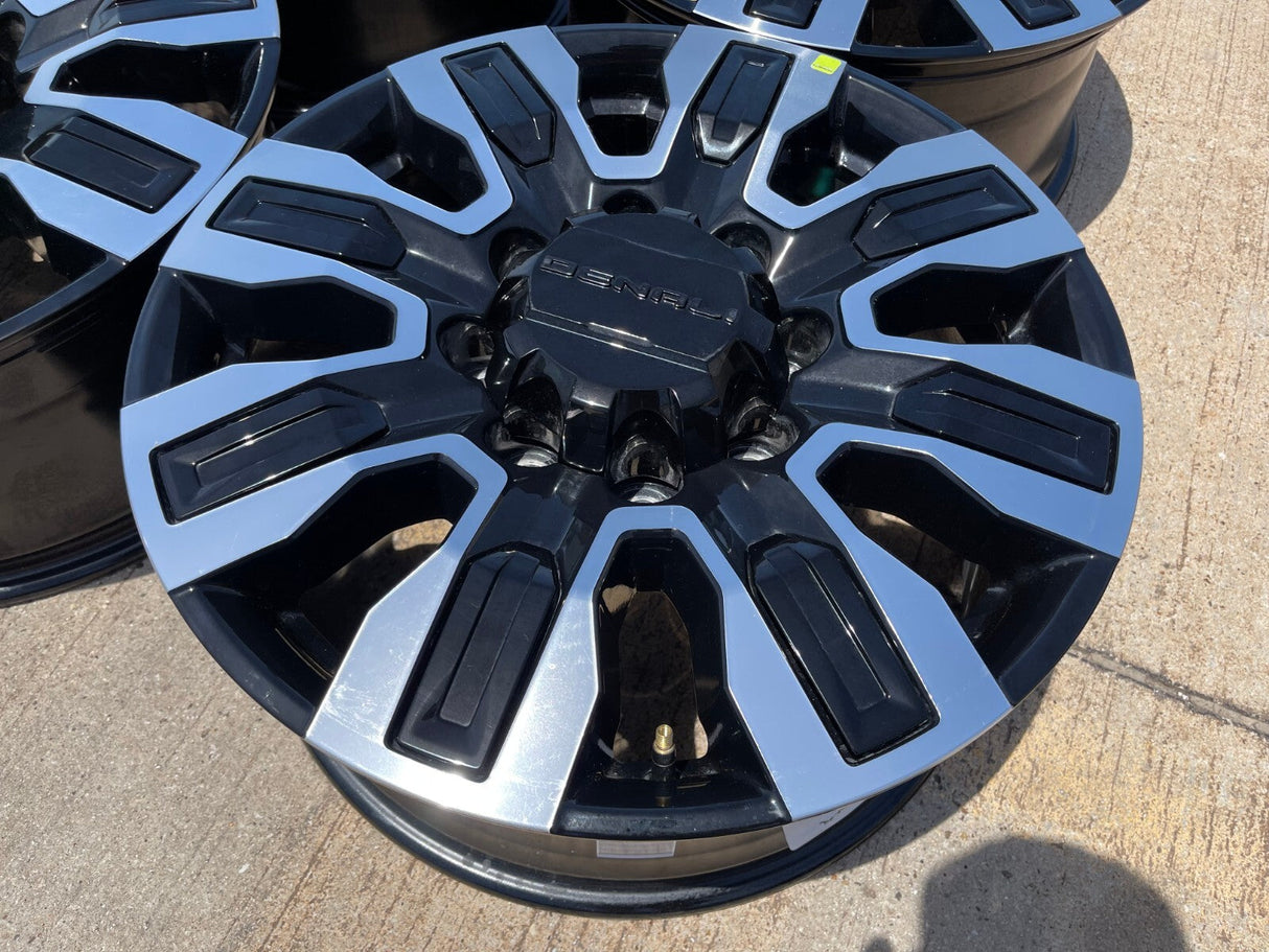 20" Chevy Silverado ULTIMATE 2500 3500 OEM 5958 14138 wheels rims 2024 2025 2026 Texas Truck Tire