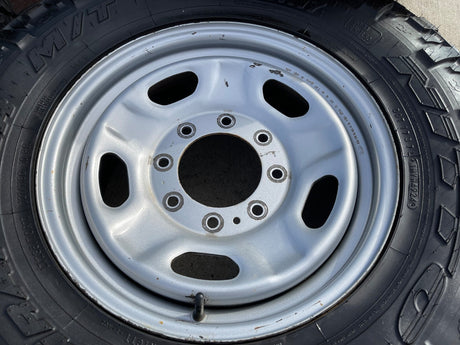 17" Ford F-250 F-350 OEM 3828 wheels rims tires NITRO GRAPLER M/T 33" Texas Truck Tire
