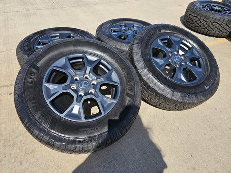 18" Lexus GX550 OEM wheels rims Toyota Land Cruiser Tundra Sequoia MICHELIN NEW Texas Truck Tire