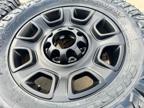 20" Ford F-250 F-350 OEM TREMOR wheels rims 10486 tires 2025 2026 NEW 35" Texas Truck Tire