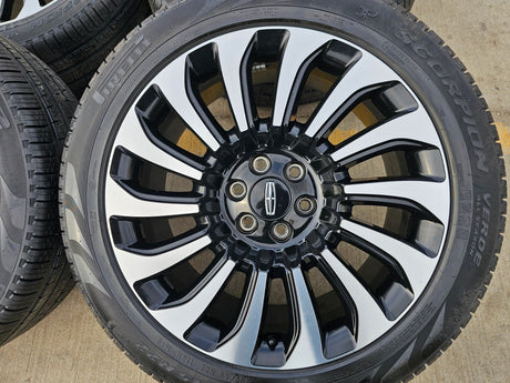 22" Lincoln Navigator OEM rims wheels 10499 95383 Black Label 2023 2024 2025 Texas Truck Tire