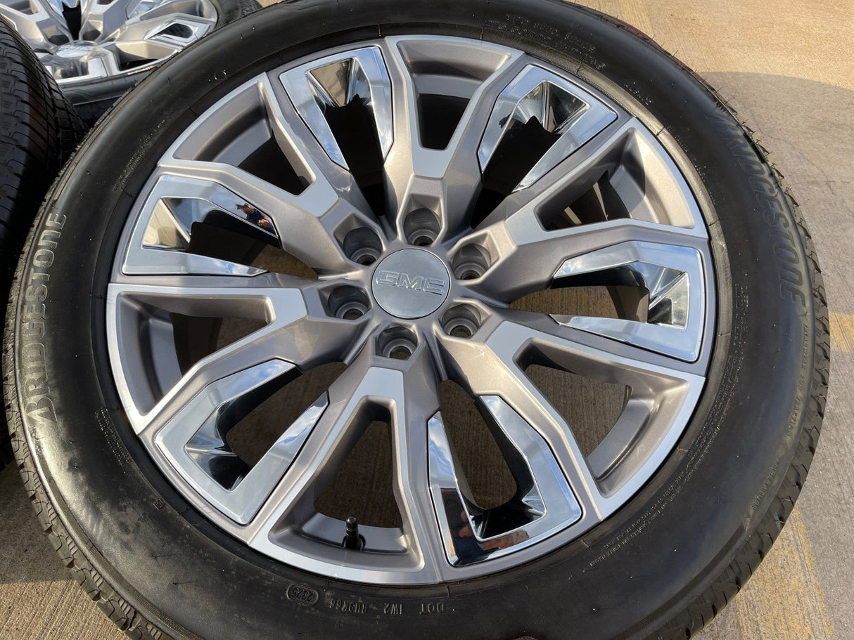 22" GMC Yukon Chevy Tahoe Escalade OEM 95513 14134 wheels rims BRIDGESTONE NEW Texas Truck Tire