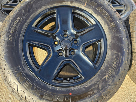 17" Jeep Gladiator BLACK OEM wheels rims 9235 Wrangler 2024 2025 2026 NEW Texas Truck Tire