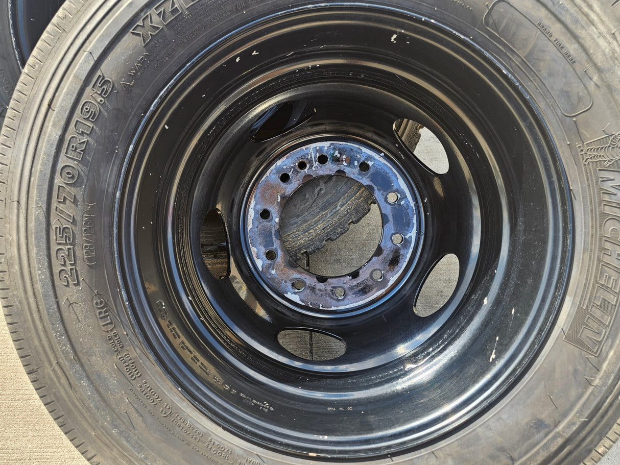 19.5" Ford F-450 F-550 Dually rim RAM 4500 OEM 10x225 spare MICHELIN Texas Truck Tire