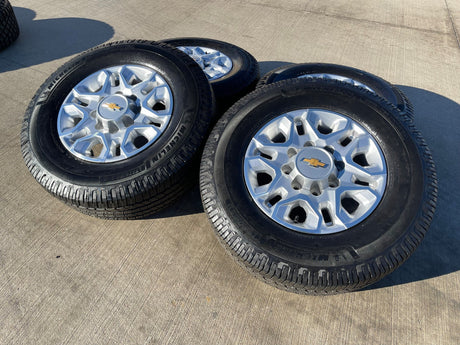 18" Chevy Silverado 2500 3500 OEM 5959 wheels rims MICHELIN DEFENDER LTX M/S2 Texas Truck Tire