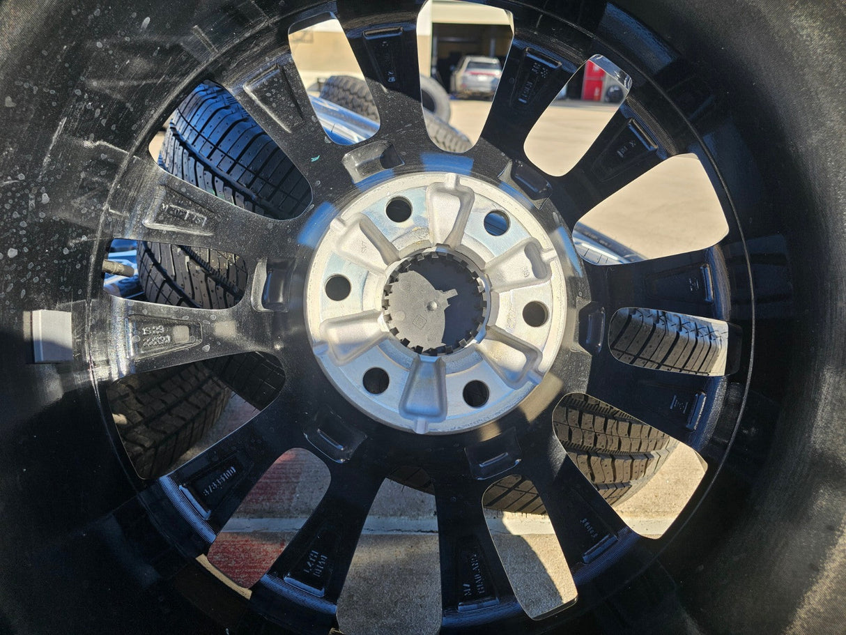 22" GMC Yukon Sierra DENALI OEM wheels rims Tahoe tires 2024 2025 2026 NEW Texas Truck Tire