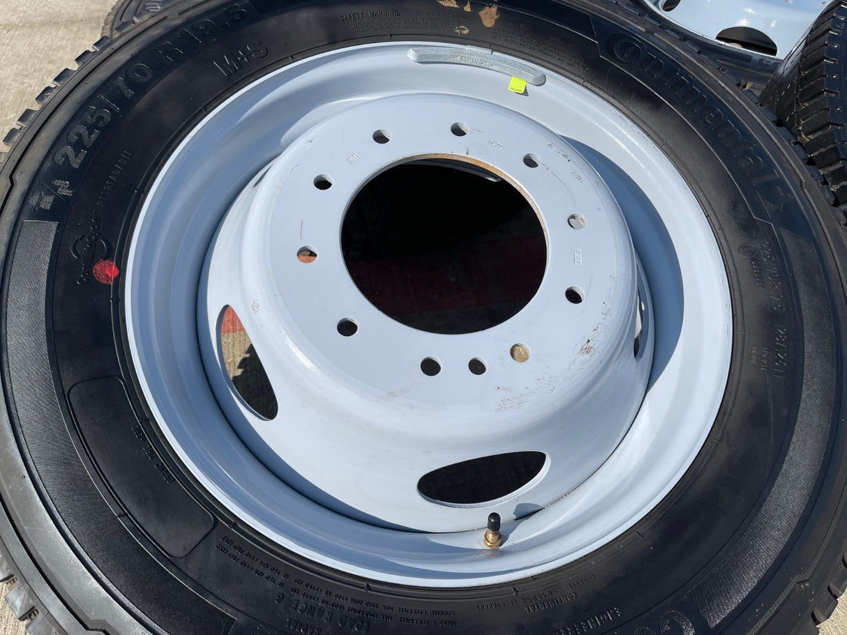 19.5" Ford F-450 Dually F-550 rims wheels RAM 4500 OEM 10x225 2024 2025 2026 Texas Truck Tire