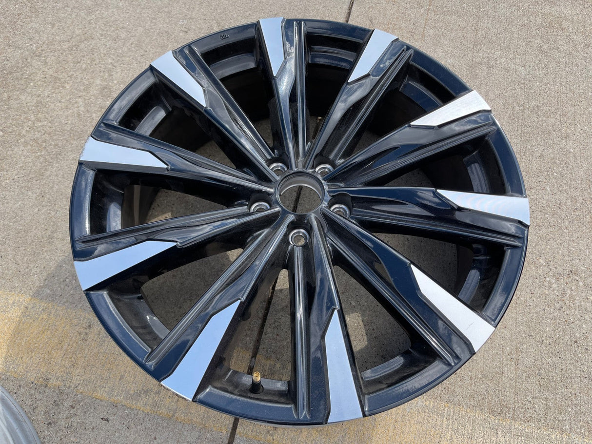21" Toyota Crown Signia OEM 75332 wheel rim Camry Lexus 2023 2024 2025 2026 Texas Truck Tire