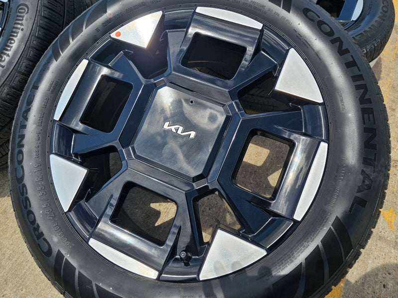 19" Kia Carnival Sorento OEM wheels rims Sonata Stinger K4 K5 2025 2026 NEW Texas Truck Tire