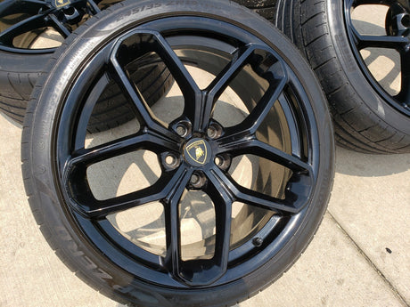 19" Lamborghini Huracan LP580 OEM wheels rims tires OE Kari 2020 2021 2022 2023 Texas Truck Tire