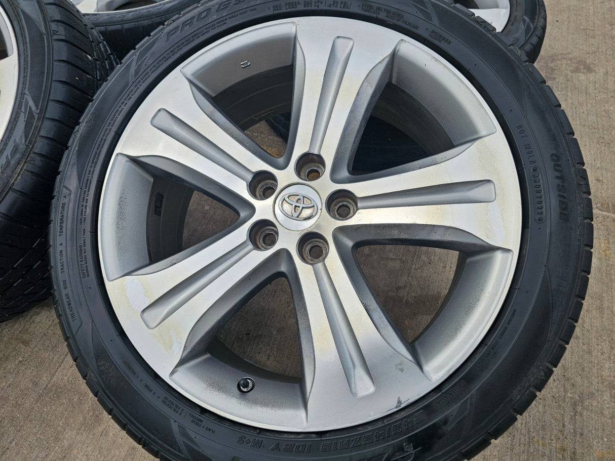 19" Toyota Rav4 Premium OEM wheels rims 69536 Highlander Texas Truck Tire